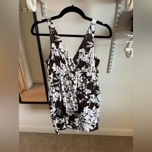 Old Navy Brown and White Floral Dress